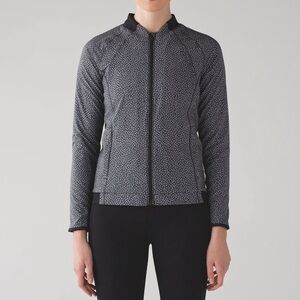 Lululemon Women’s Full Zip Hit It Jacket Frozen Fizz White Black Size 8